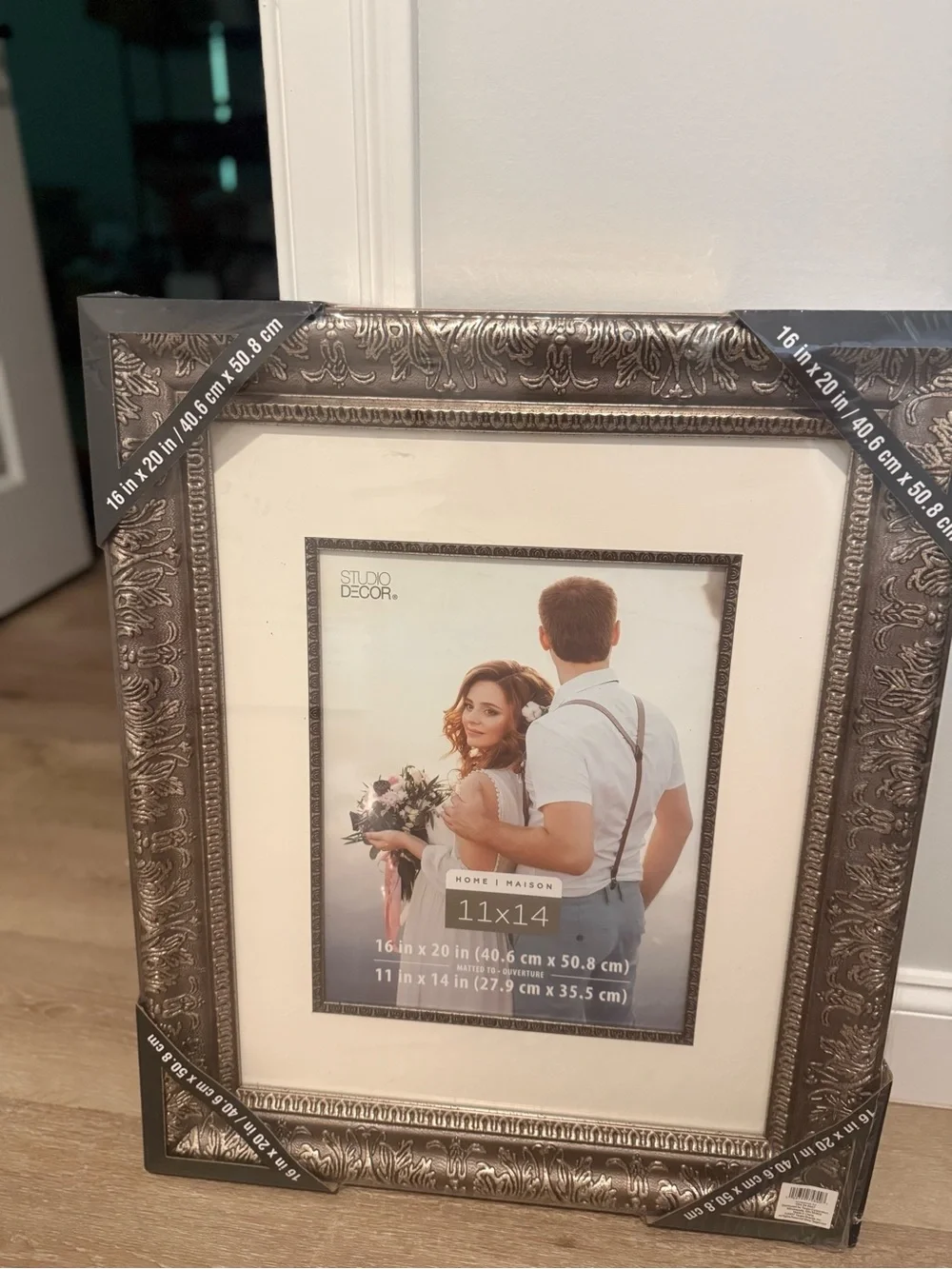 Classic Ornate Picture Frame in Gold-Toned Finish - Home Accents 3 for 30